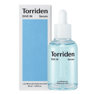 Elizabeth Arden Visible Difference Scented Body Lotion is a luxurious lotion that effectively moisturises your skin, helping to reduce dryness and provide all day moisture protection.