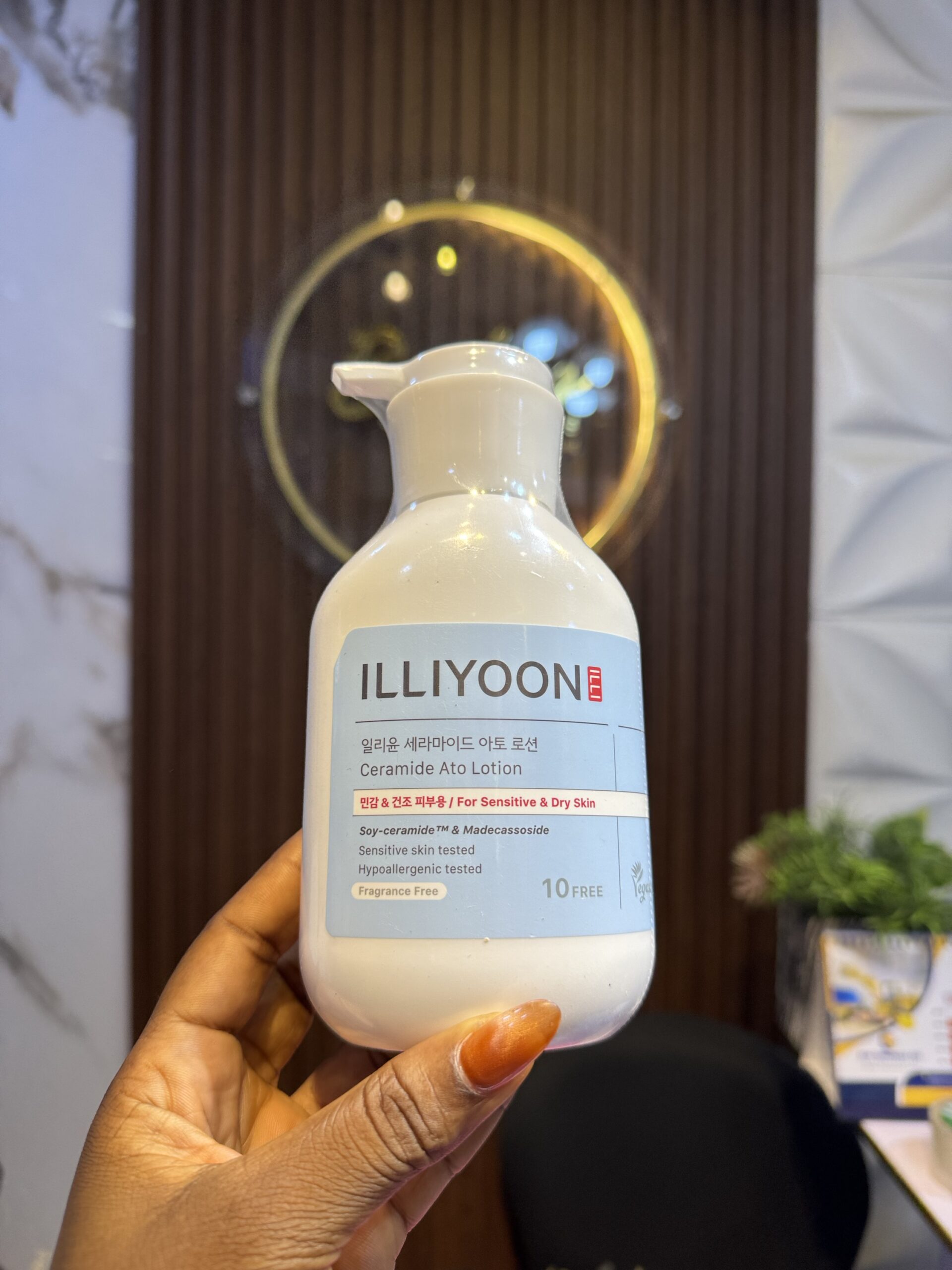 Illiyoon ceramide ato sensitive lotion