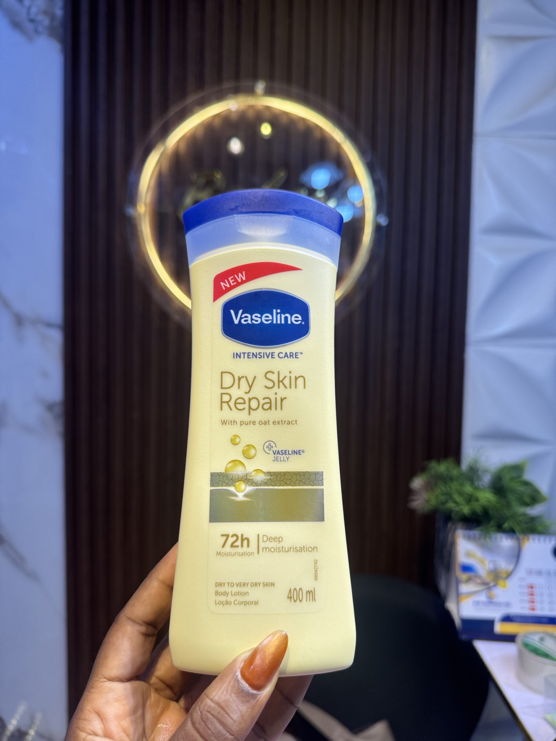 Vaseline dry skin repair lotion