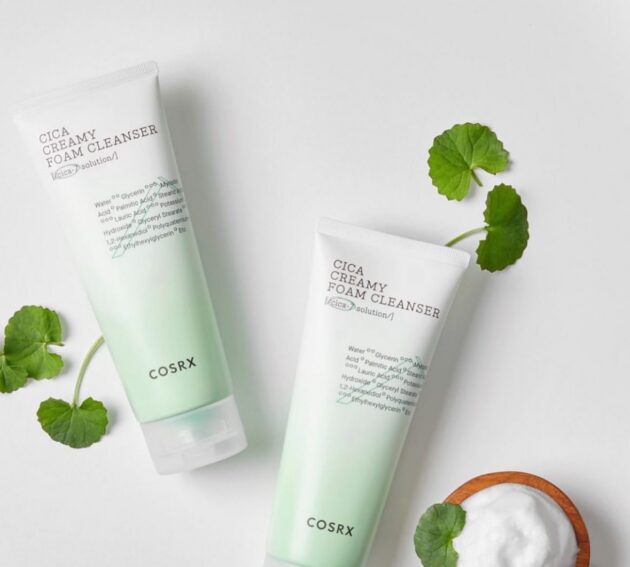 Cosrx cica creamy foam cleanser